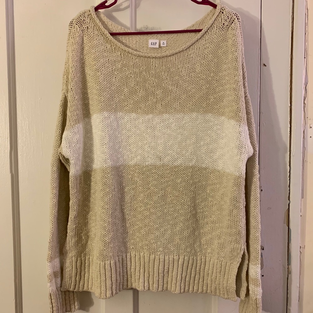 NWOT GAP oversized knit sweater